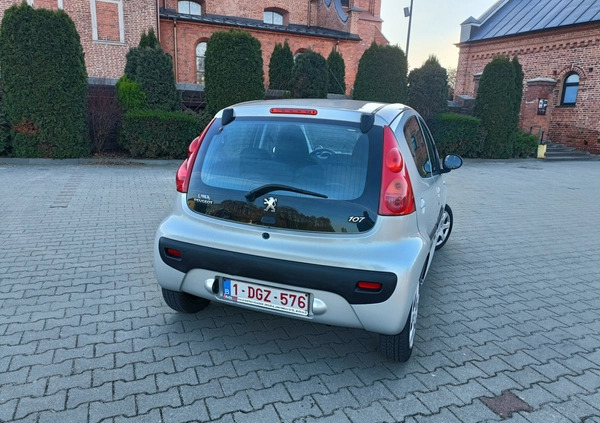 Peugeot 107 cena 13900 przebieg: 122100, rok produkcji 2011 z Szczawno-Zdrój małe 497